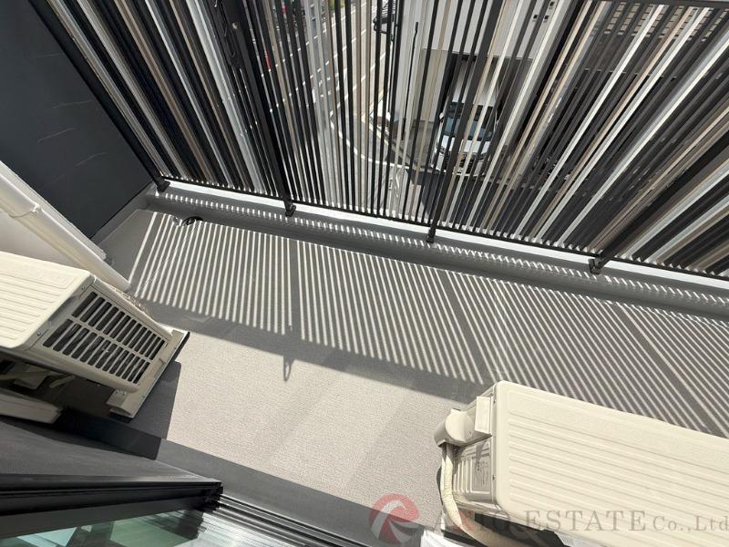 26/30 バルコニー