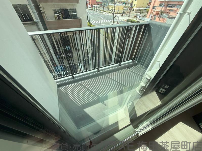 22/30 バルコニー