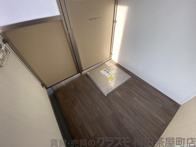 21/30 バルコニー