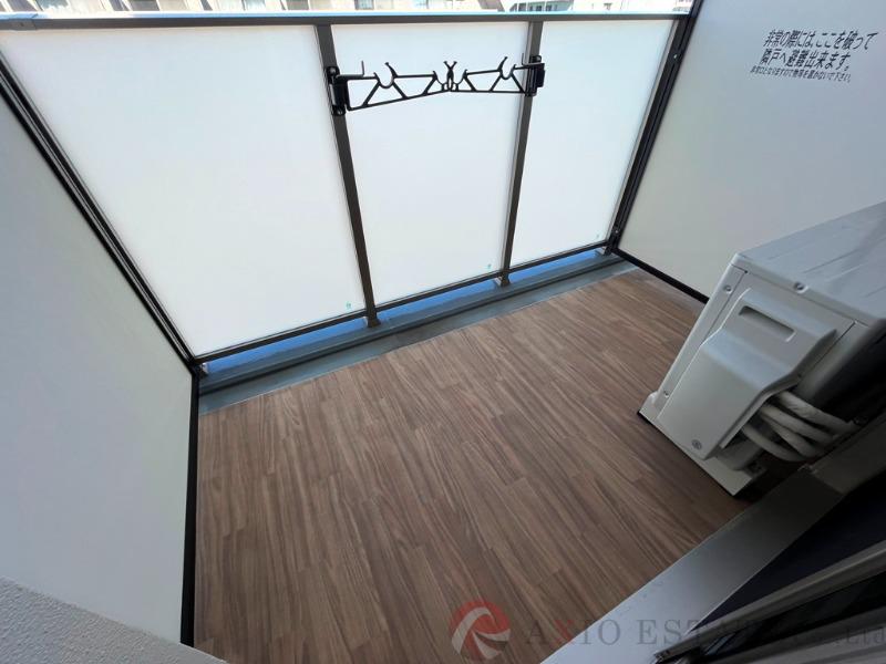 23/30 バルコニー