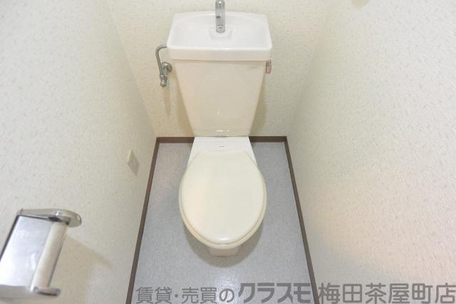 18/30 トイレ