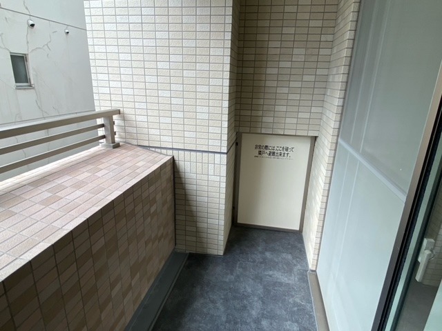 22/30 バルコニー