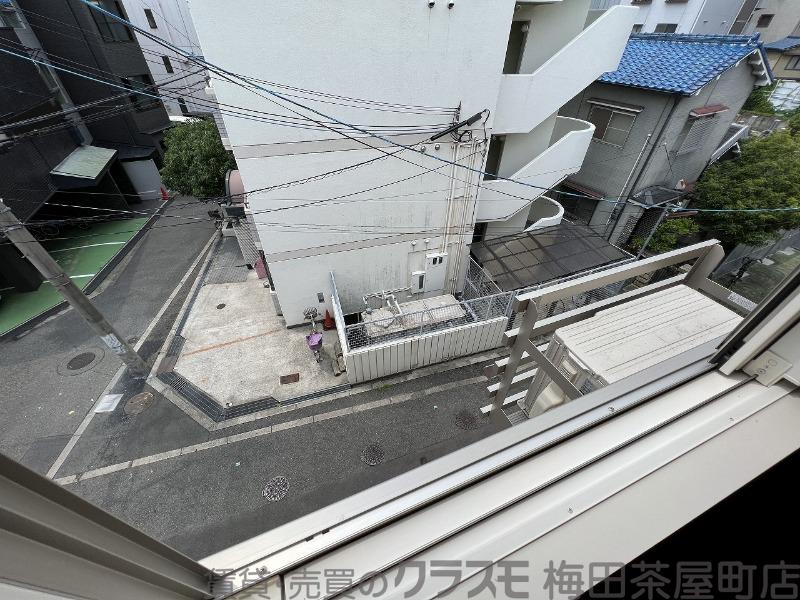 21/30 バルコニー