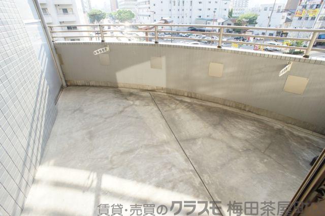 25/30 バルコニー