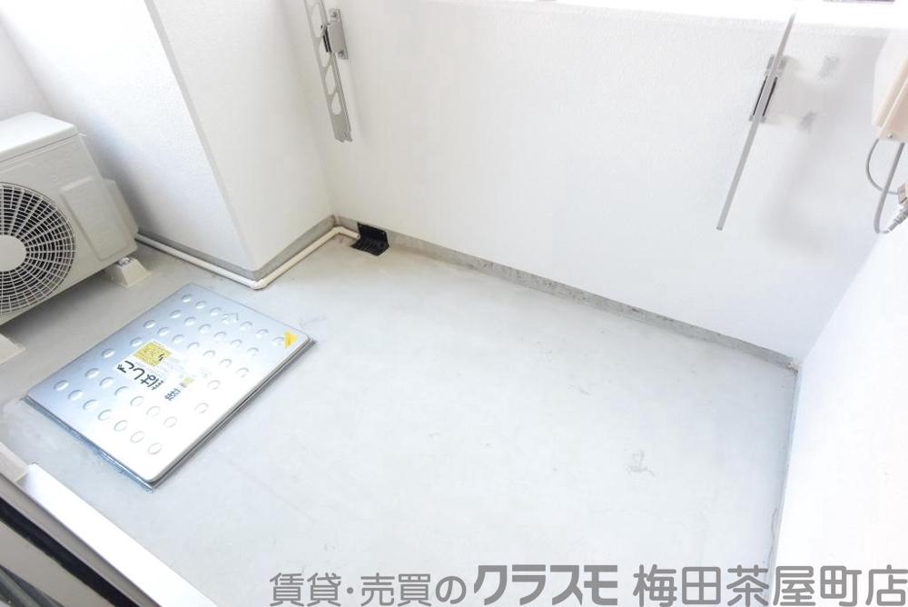 20/30 バルコニー