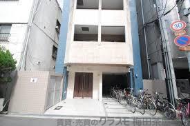 26/30 エントランス