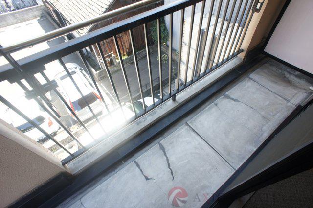 21/30 バルコニー