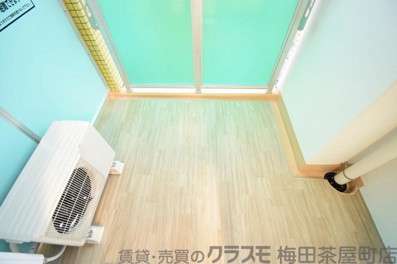 21/30 バルコニー