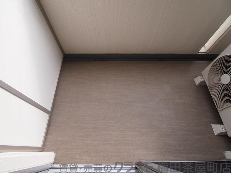 23/30 バルコニー