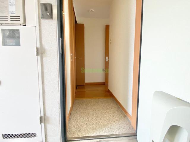 15/30 玄関