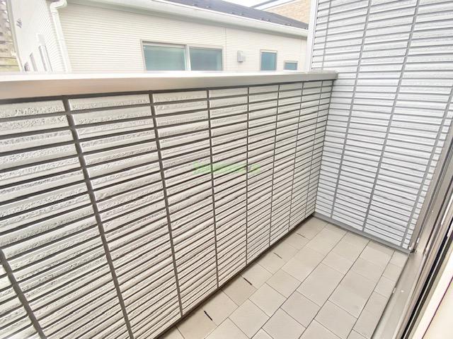 22/30 バルコニー