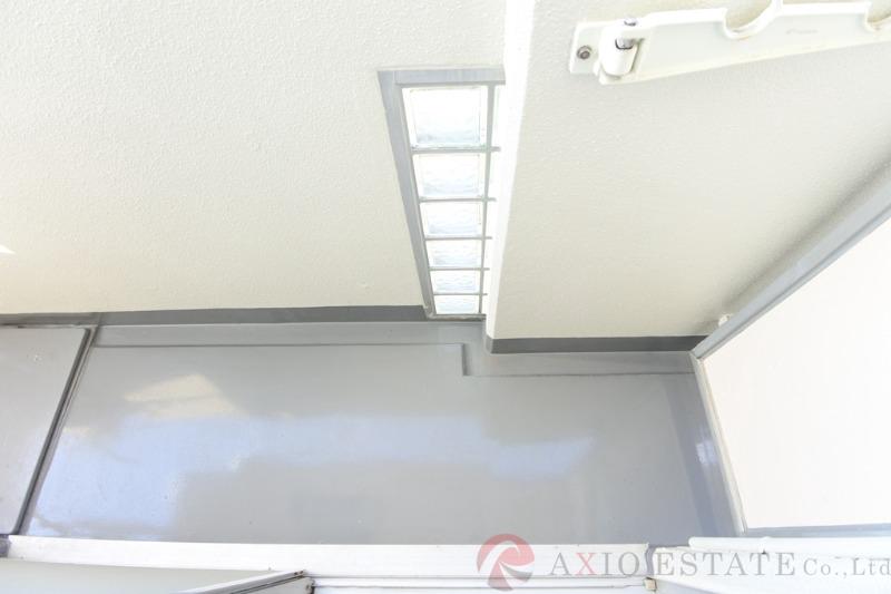 26/30 バルコニー