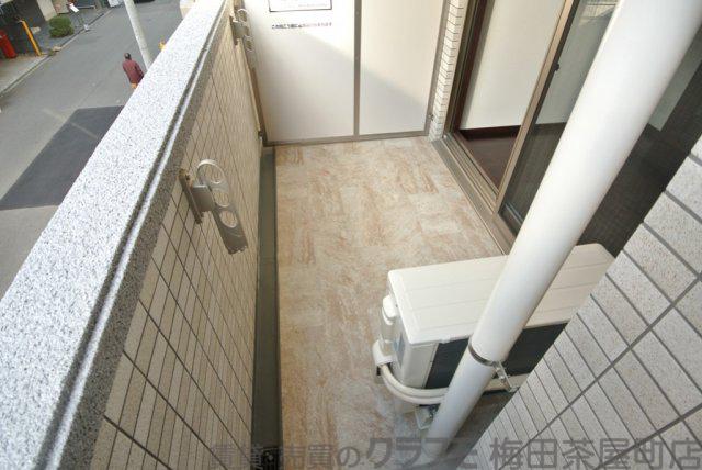 25/30 バルコニー