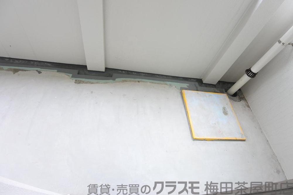 21/30 バルコニー