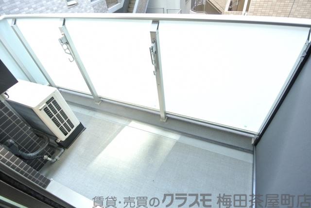 21/30 バルコニー