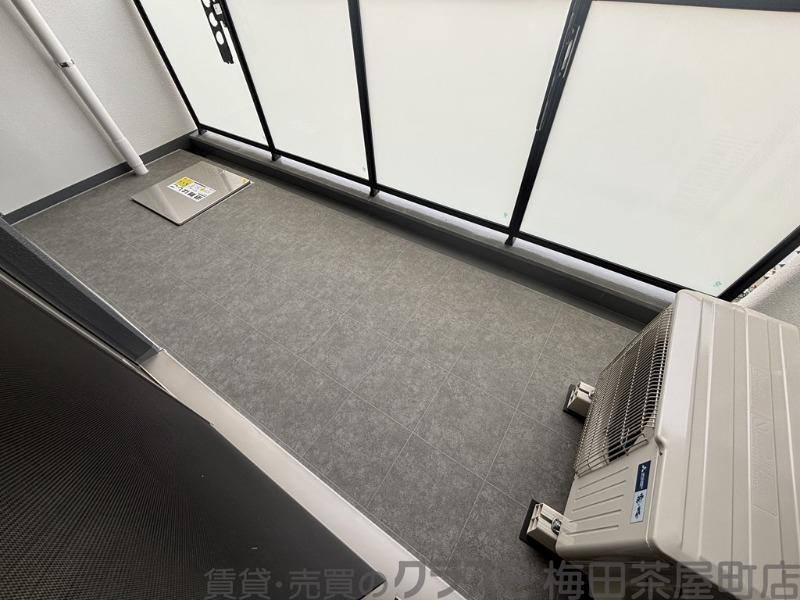 22/30 バルコニー