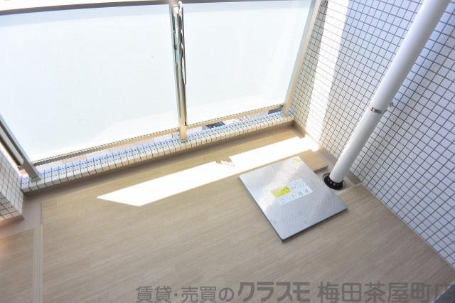 21/30 バルコニー