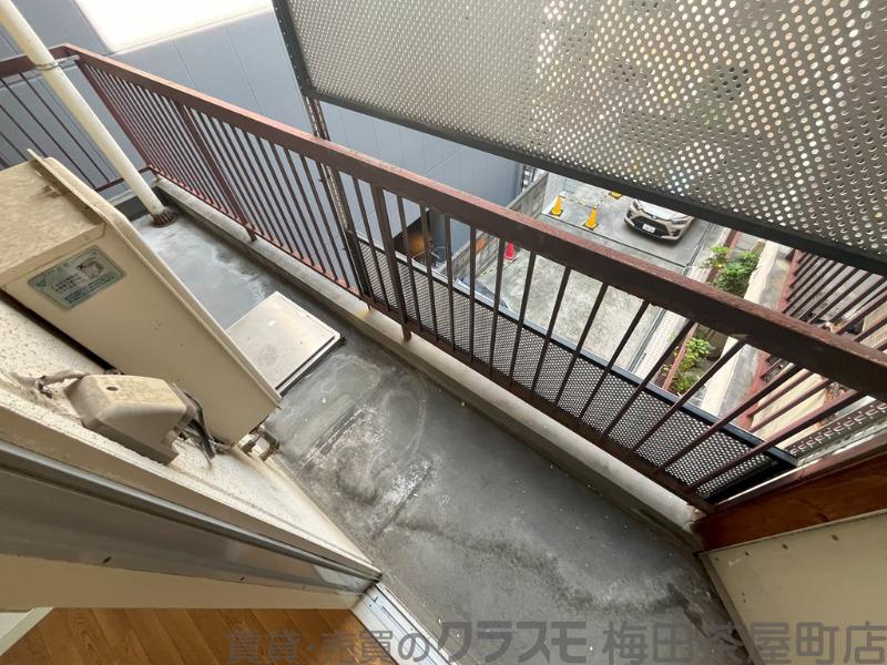 25/30 バルコニー