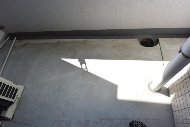 21/30 バルコニー