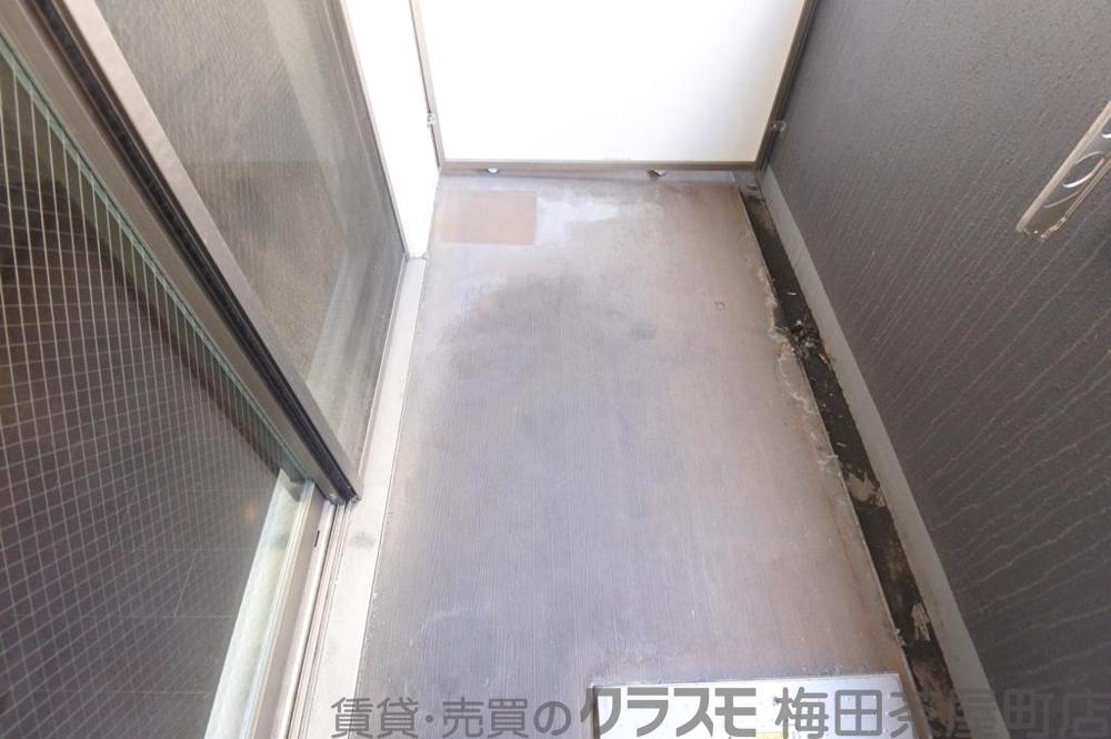 21/30 バルコニー