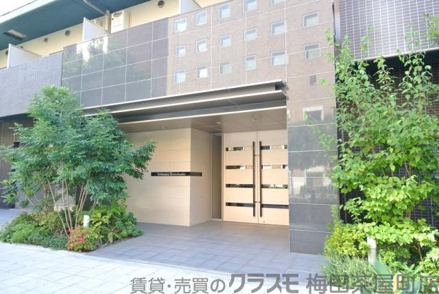 15/17 エントランス