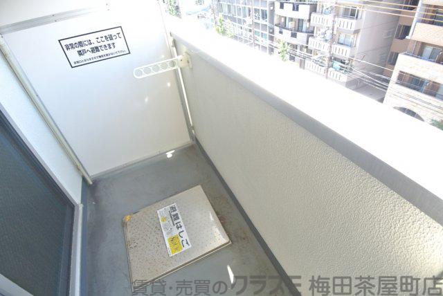 20/30 バルコニー