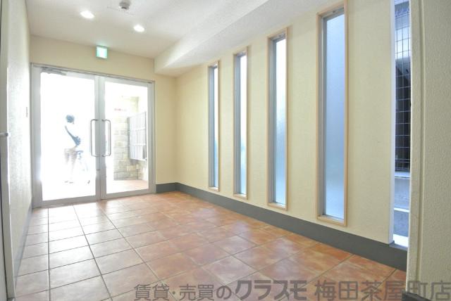 3/7 エントランス