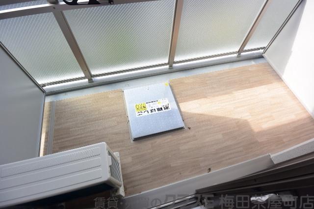 19/30 バルコニー