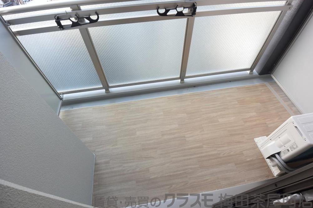 21/30 バルコニー