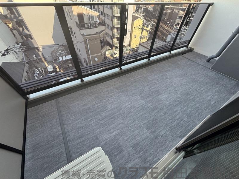 26/30 バルコニー