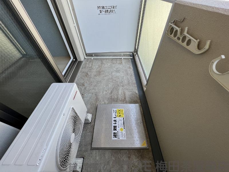 21/30 バルコニー