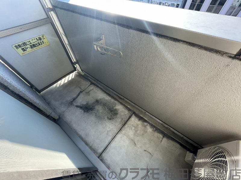 23/30 バルコニー