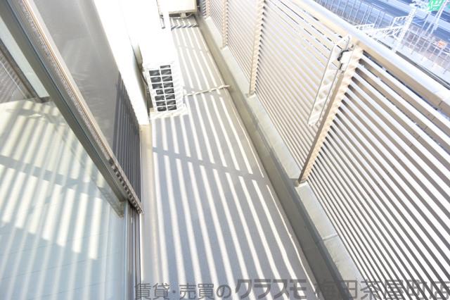 25/30 バルコニー