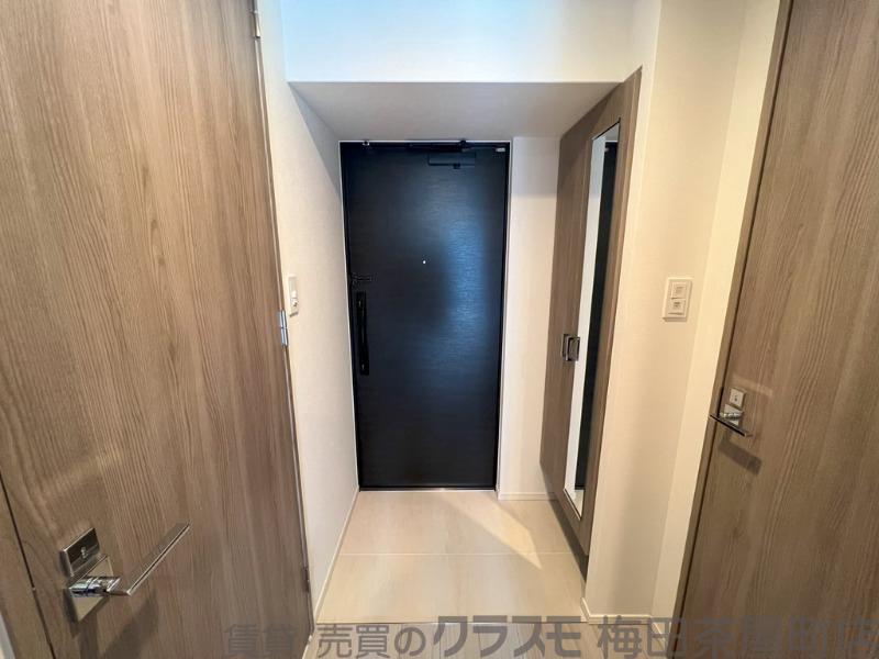 14/30 玄関