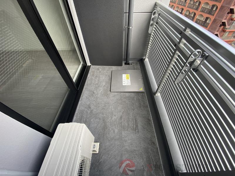 21/30 バルコニー