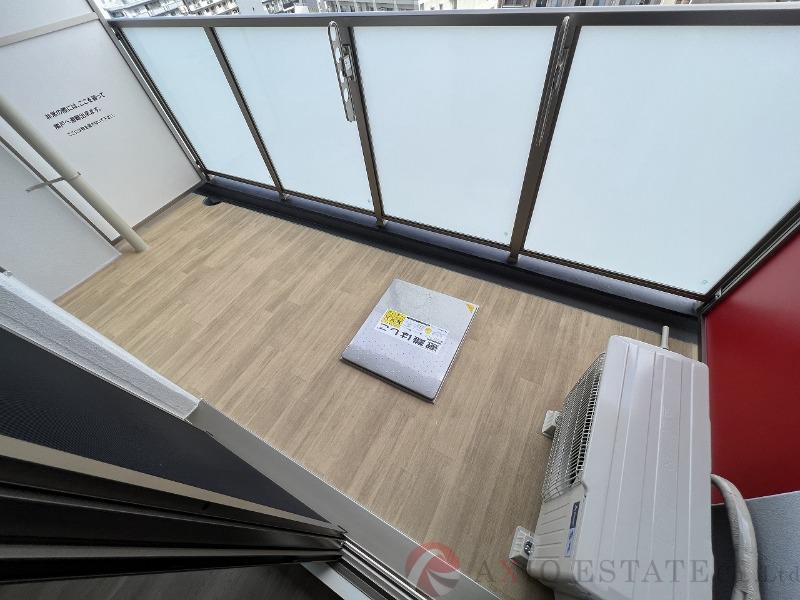 21/30 バルコニー