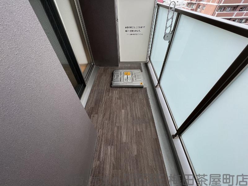 21/30 バルコニー