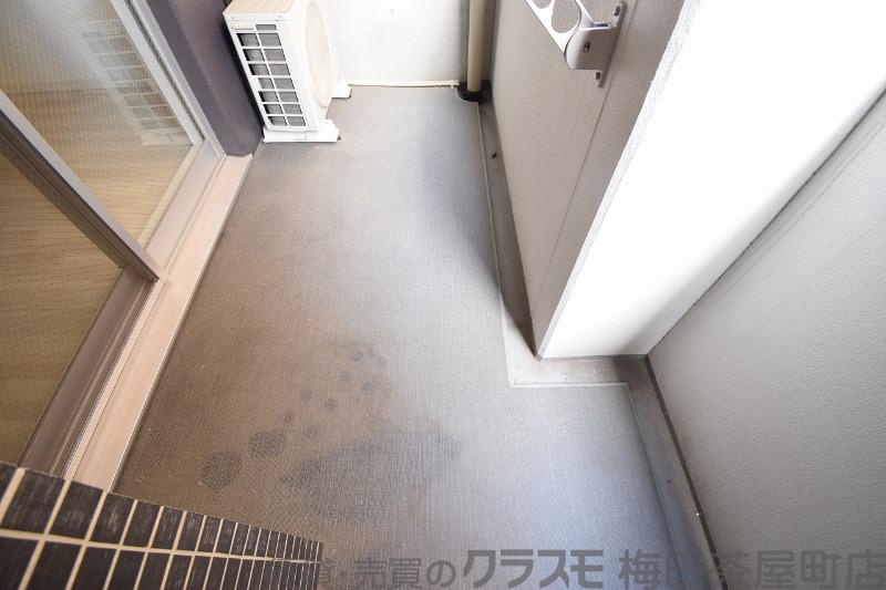 21/30 バルコニー