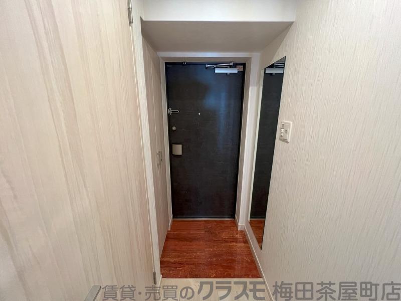 14/30 玄関