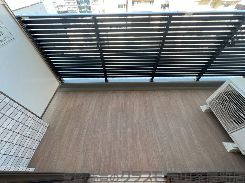 21/30 バルコニー