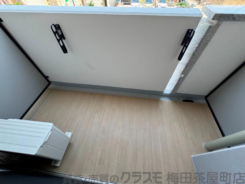 21/30 バルコニー