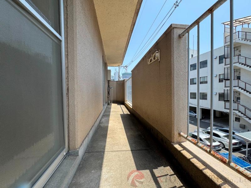 21/30 バルコニー