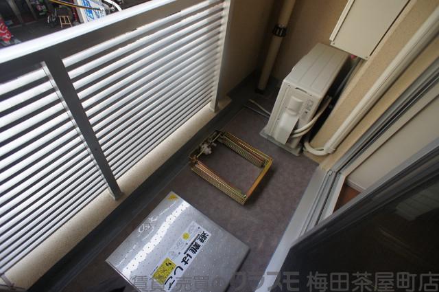 21/30 バルコニー