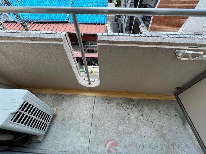 21/30 バルコニー