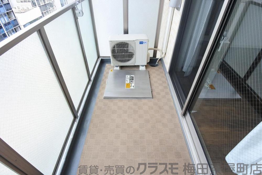 21/30 バルコニー