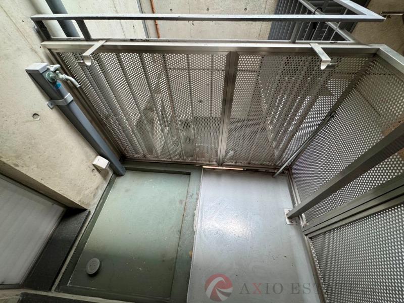 21/30 バルコニー