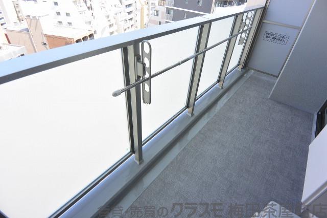 23/30 バルコニー