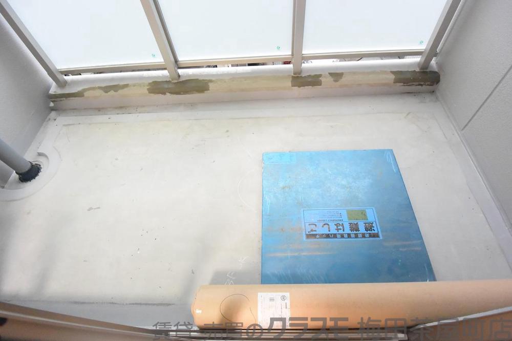 21/30 バルコニー