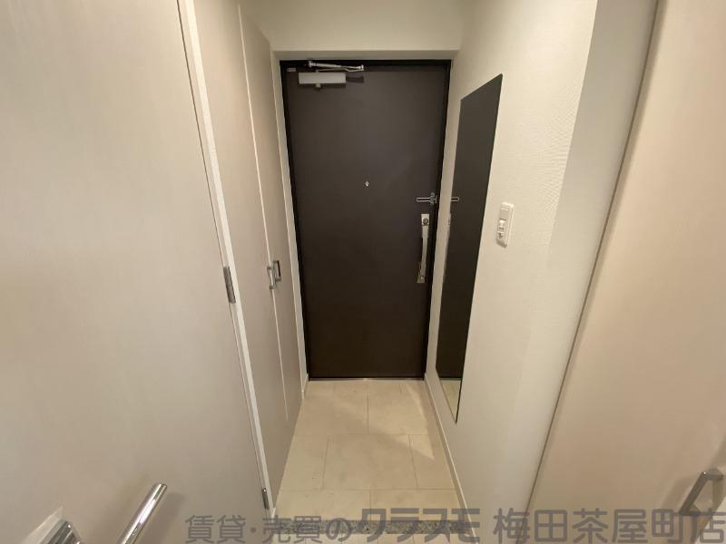 14/30 玄関
