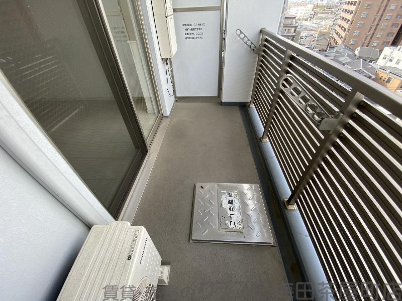 21/30 バルコニー